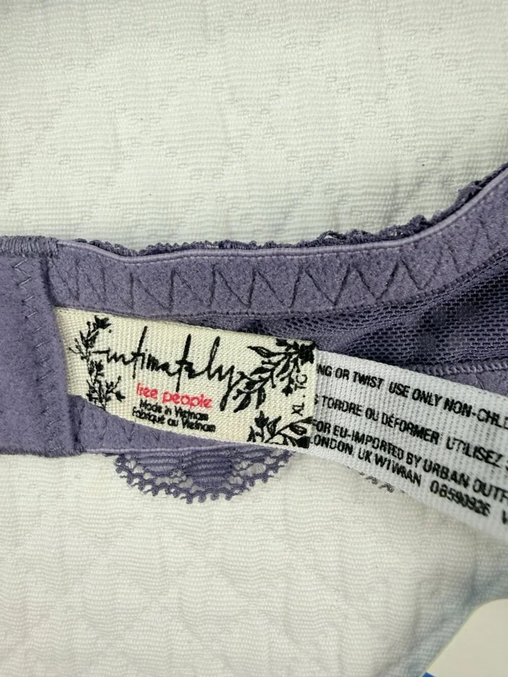 NWT Free People Galloon Lace Halter Bra.Violet Size XL - Picture 3 of 9